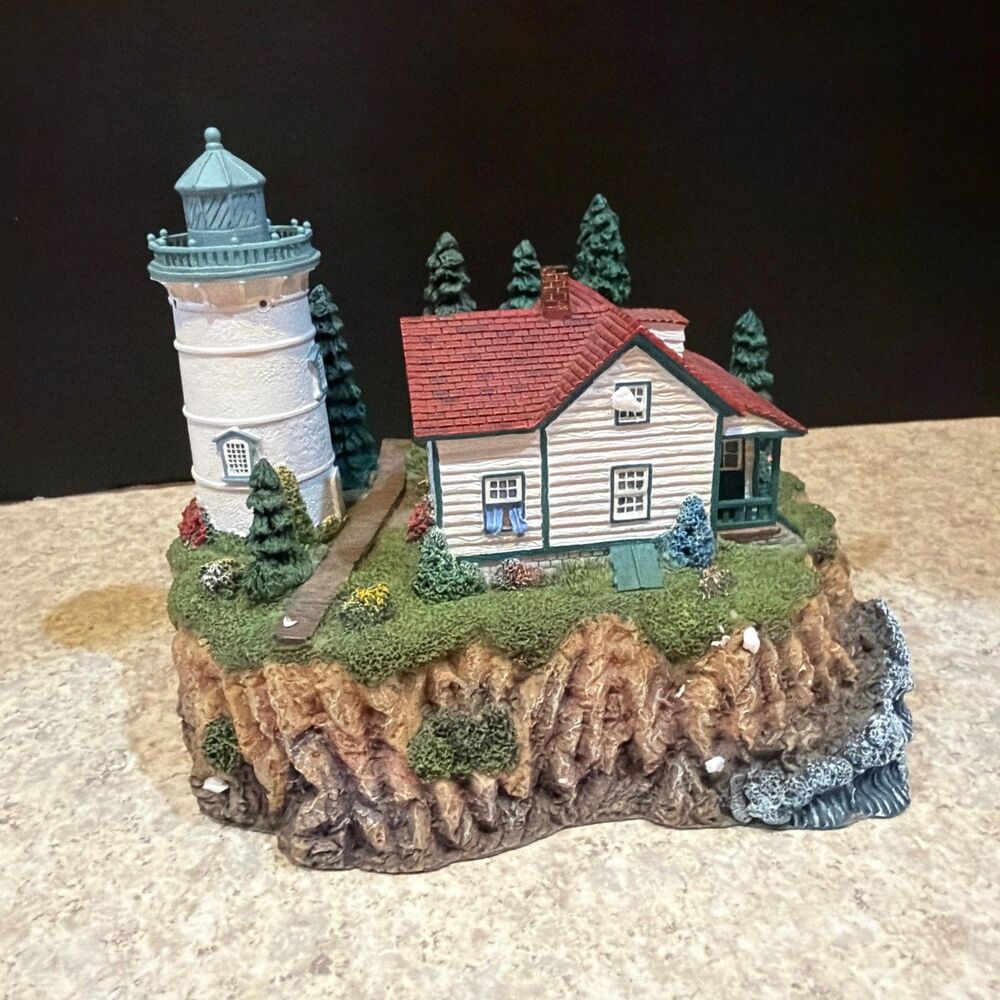 Harbour Lights Lighthouse 2004 Little River Maine #305 Limited Ed. #540/4500